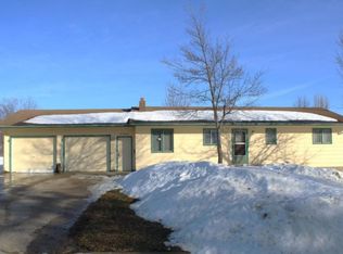 614 3rd St NW, Wadena, MN 56482