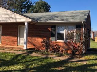 117 Hillcrest Cir #104, Madison Heights, VA 24572
