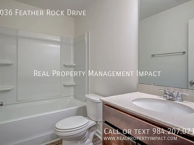 2036 Feather Rock Dr — Photo 11