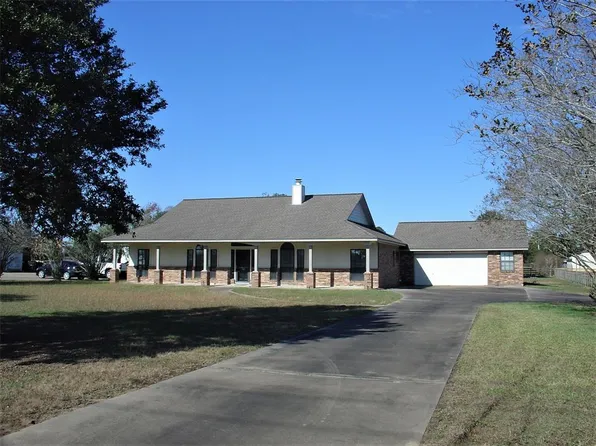32314 Betka Rd, Waller, TX 77484