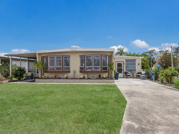 921 Faith Cir E Lot 37, Bradenton, FL 34212