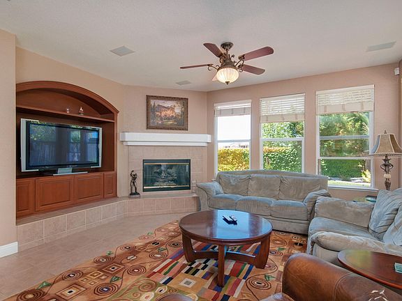 5th image of 1717 Heather Garden Ln