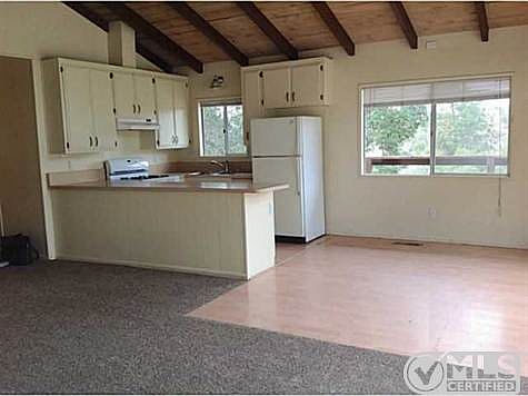4th image of 25092 Manzanita Ln