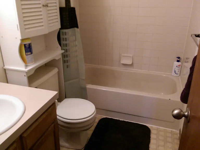 2432 Pine St — Photo 3