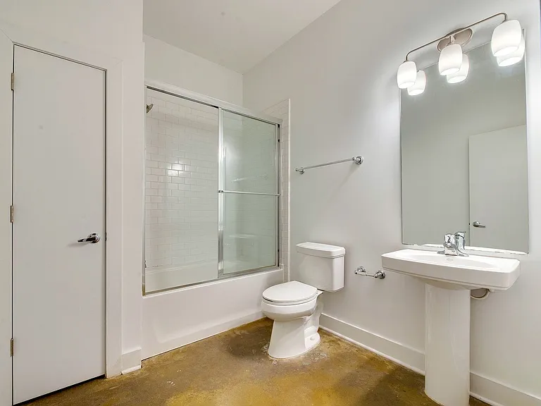 927 Westmere Ave — Photo 25