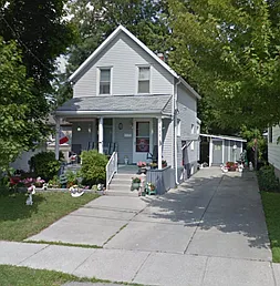 235 King St — Photo 1