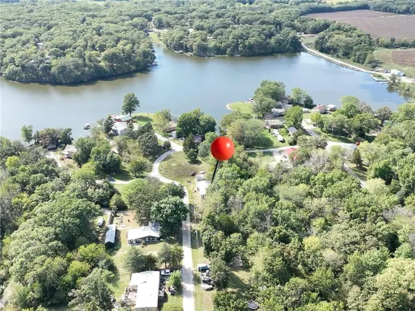 71323 Fawnwood Dr, Trenton, MO 64683