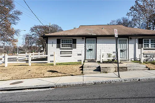 235 Walnut St NW Photo 1