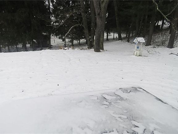 2nd image of 167 Autumn Dr