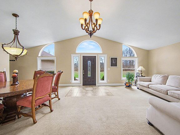 3rd image of 3470 Sears Rd