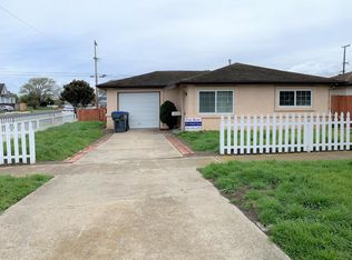320 W Cypress Ave, Lompoc, CA 93436