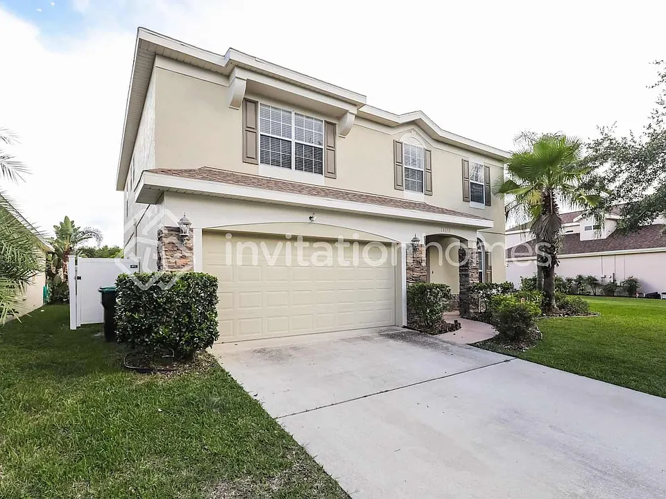 13659 Hawk Lake Dr