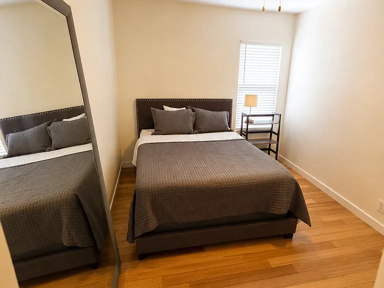 2306 Glenarm Pl #205 — Photo 8
