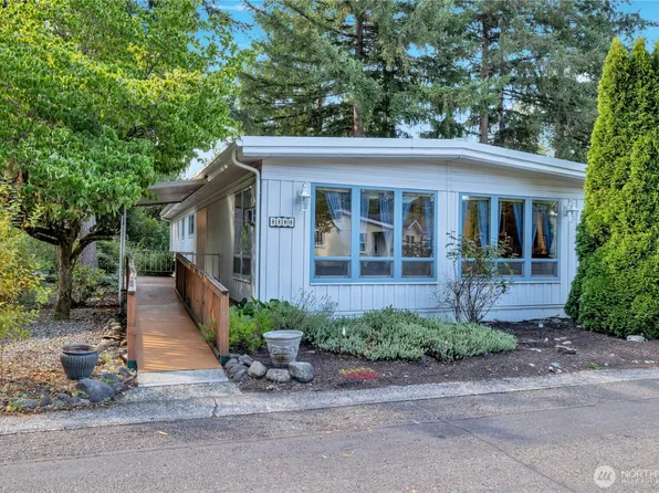 18425 NE 95th Street #110, Redmond, WA 98052