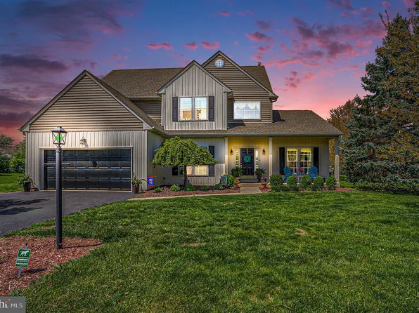 723 Daniel Dr, Collegeville, PA 19426