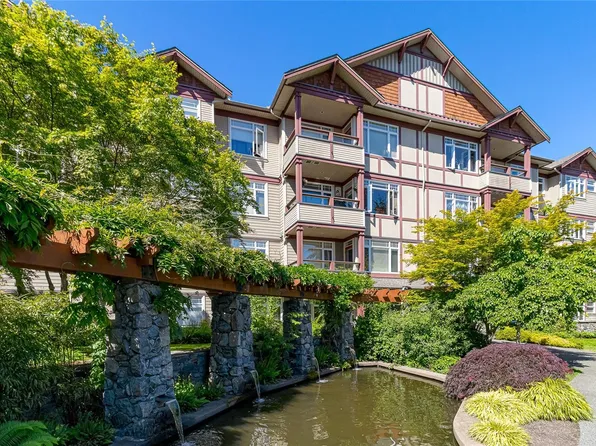 1115 Craigflower Rd #308E, Esquimalt, BC V9A 7R1