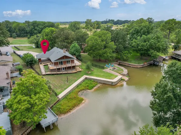 101 Royal Cir, Tool, TX 75143