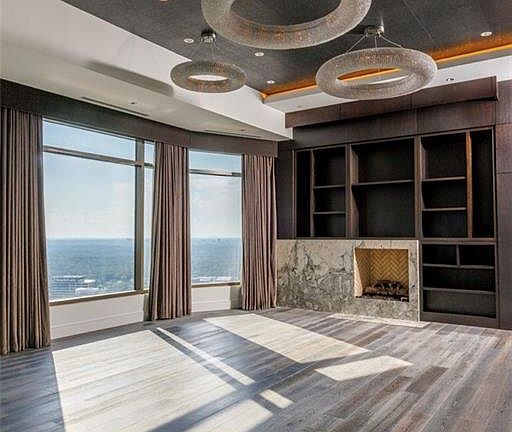 5th image of 3376 Peachtree Rd NE #56