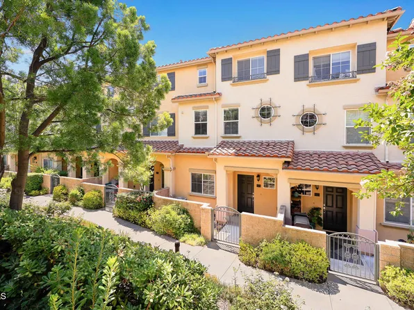 15645 Odyssey Dr Unit 74, Granada Hills, CA 91344