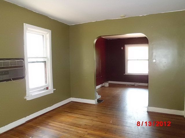 2nd image of 26 Dorris Ave