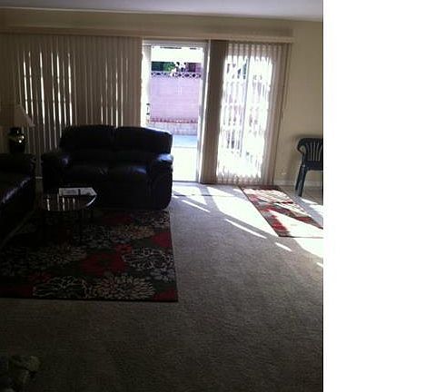 4th image of 21325 Brighton Ave