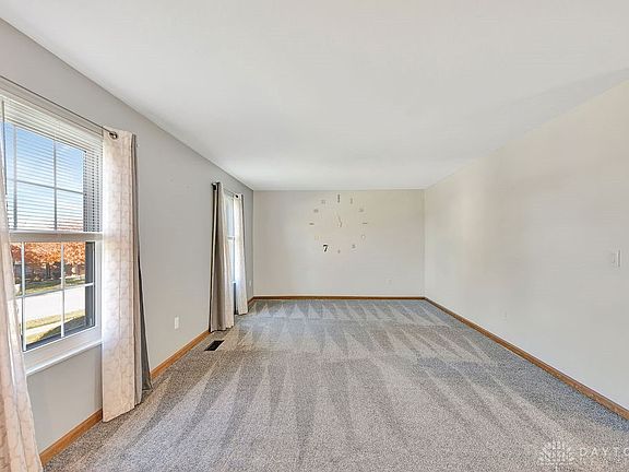 2nd image of 5694 Cobblegate Dr