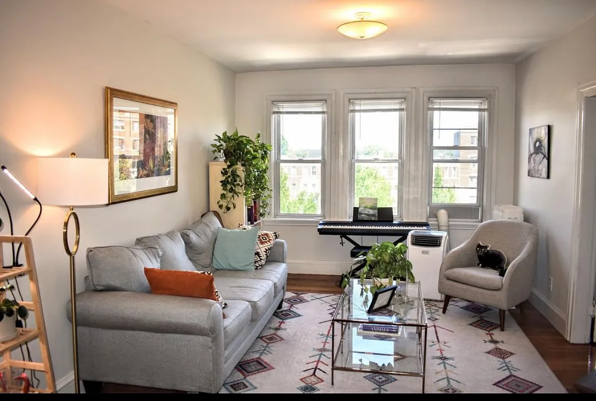Building Photo - 1666 Commonwealth Ave #42
