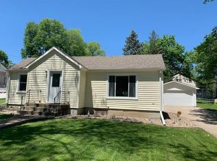 110 Glen Ave, Logan, IA 51546