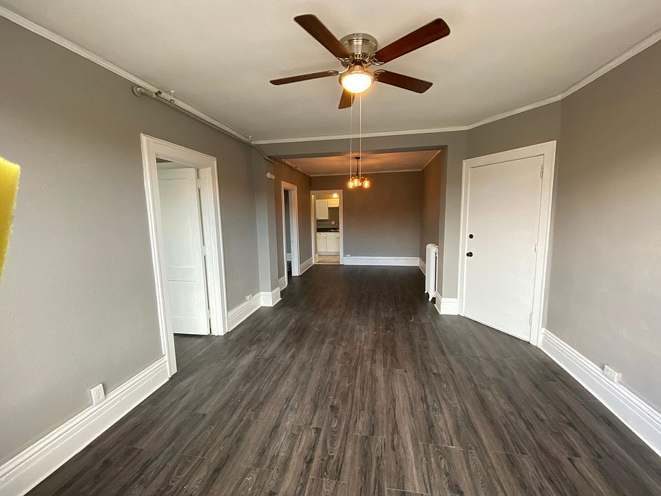 We offer a combination of different flooring! From dark grays, to light browns, to beautiful refinished hardwood! We truly have it all here at CityView, come by and check us out!