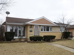 7349 W Breen St, Niles, IL 60714