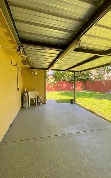 6623 Cresthill St — Photo 29