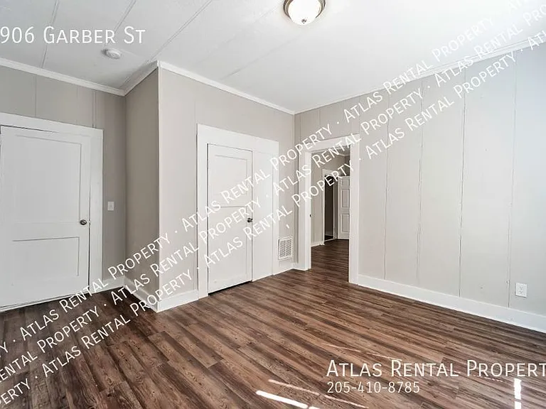 1906 Garber St — Photo 11