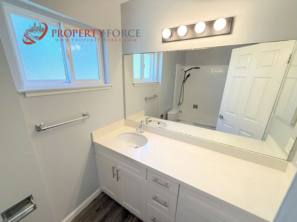 1619 Oxford St #9