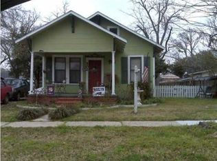 502 E Plaquemine St, Jennings, LA 70546