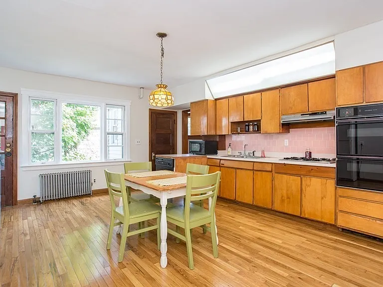 101 Nonantum St #1 — Photo 5