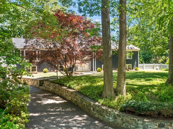 53 Pinnacle Rock Road, Stamford, CT 06903