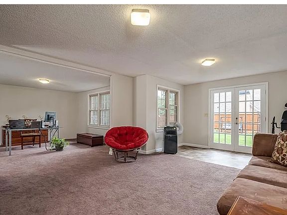 5th image of 2465 Summeroak Dr #1