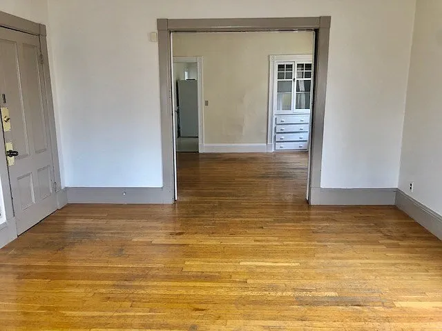 230 Washington St #1 — Photo 9