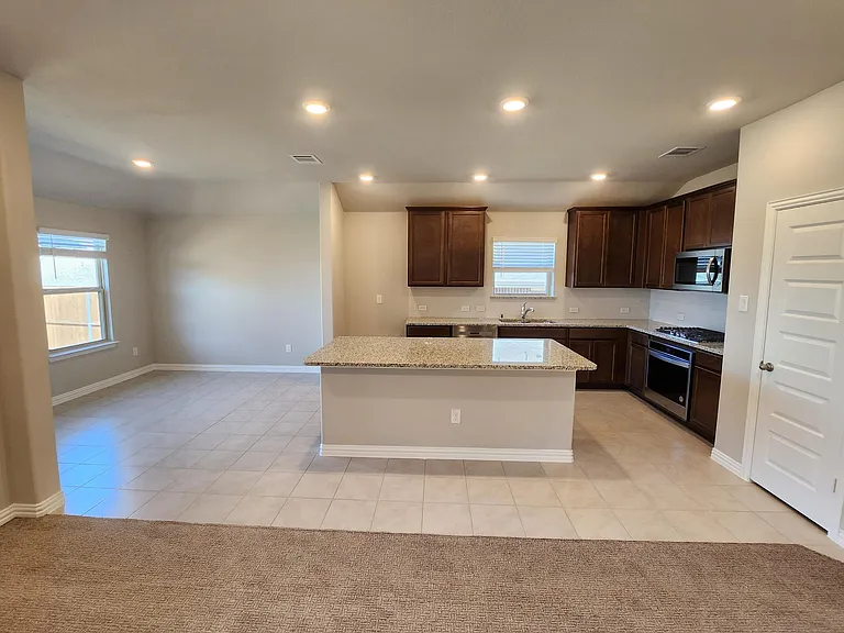 3812 Chalk Hill Ave — Photo 11
