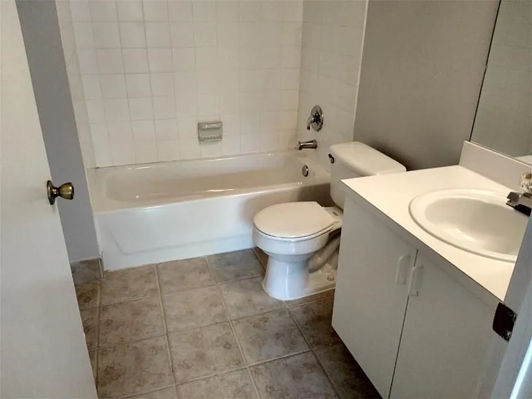 4163 N Haverhill Rd #1215 — Photo 11
