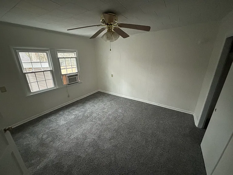 1230 Pleasant Grove Rd — Photo 11
