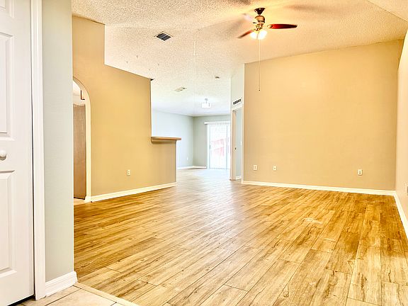 2nd image of 14237 Econ Woods Ln