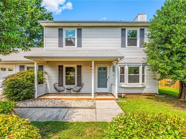 2801 Chillon Ct, Greensboro, NC 27407
