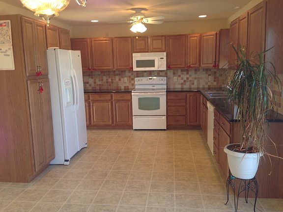4th image of 1506 Knights Ct