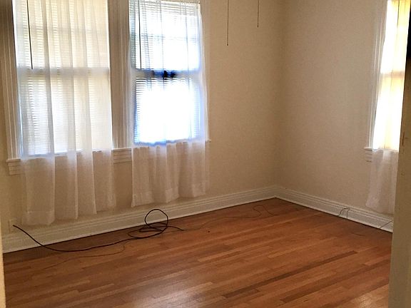 4th image of 3426 Upperline St