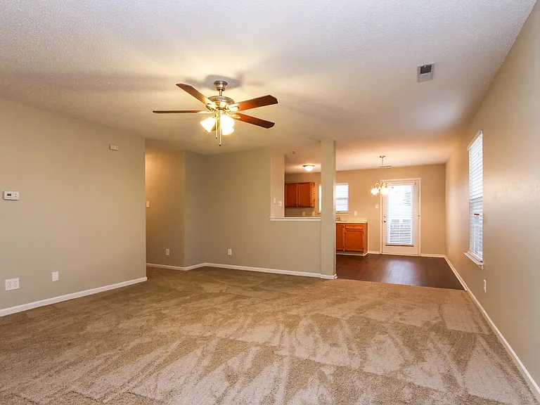 95 Snowflake Cir — Photo 4