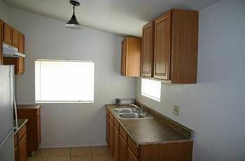 5th image of 3132 Clay Ave
