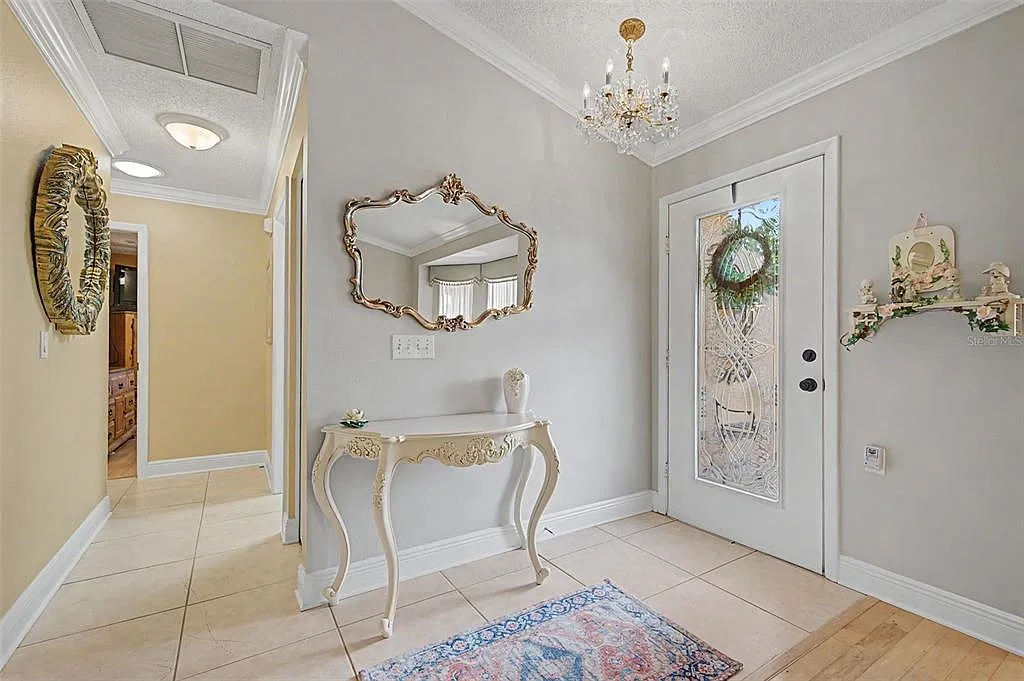 2 bed, 2.0 bath, 1818 sqft, $2,800 — Photo 4