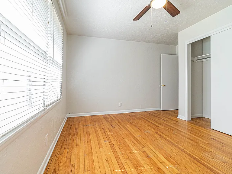 1510 Huntington Way — Photo 17