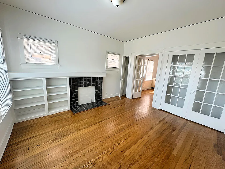 925 Marview Ave #1